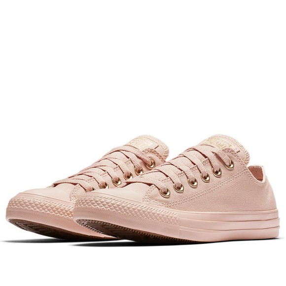 مأساوي الأرق إعلان rose pink converse 